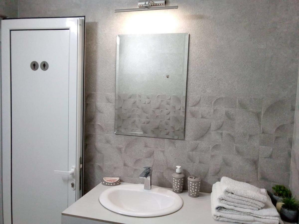 Tara Deluxe Apartment Budva Dış mekan fotoğraf