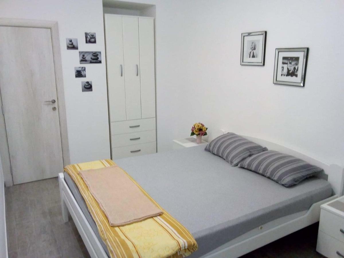 Tara Deluxe Apartment Budva Dış mekan fotoğraf
